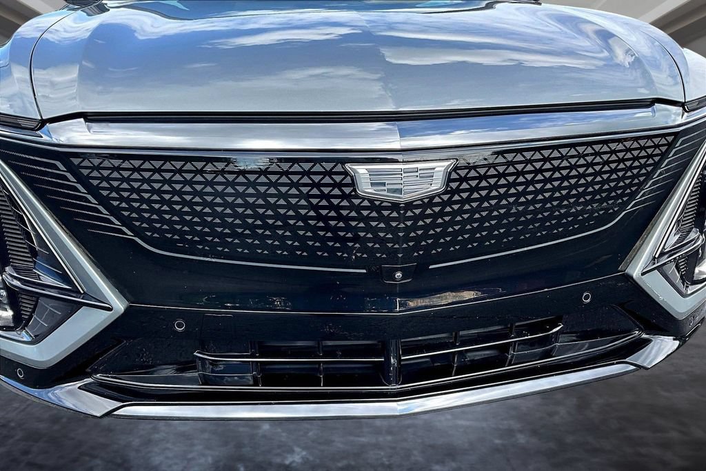 Certified 2024 Cadillac Lyriq Sport AWD/4WD image 31