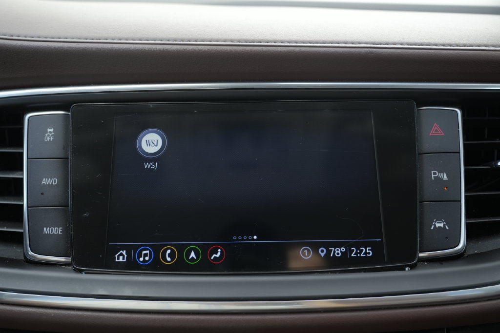 Used 2020 Buick Enclave Avenir w/ Avenir Technology Package AWD/4WD image 57