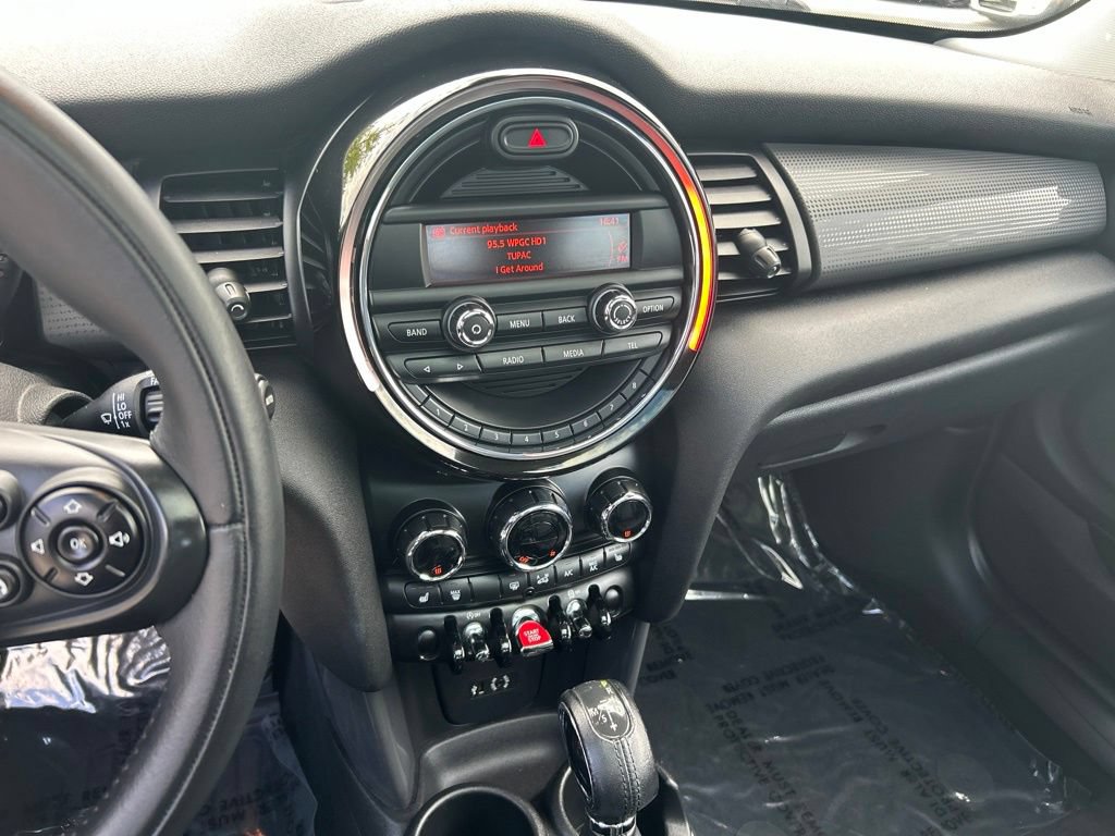 Used 2015 MINI Cooper 2-Door Hardtop FWD image 27