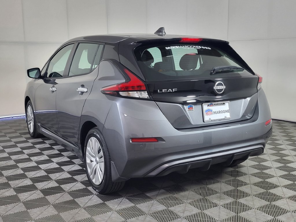 Used 2025 Nissan Leaf S FWD image 4