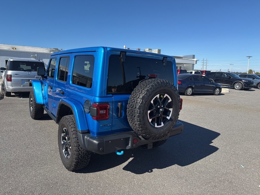 Used 2024 Jeep Wrangler Unlimited Rubicon 4xe image 5