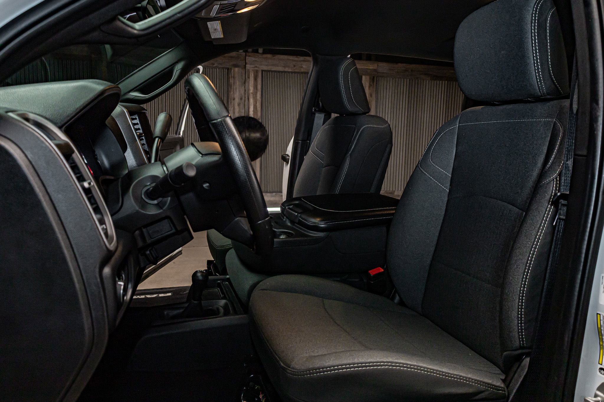 Used 2024 RAM 3500 Tradesman w/ Chrome Appearance Group image 24