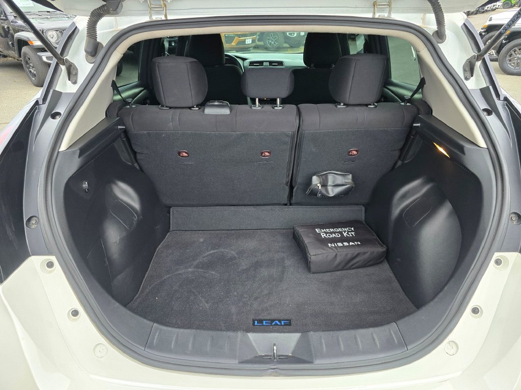 Used 2024 Nissan Leaf SV Plus FWD image 15