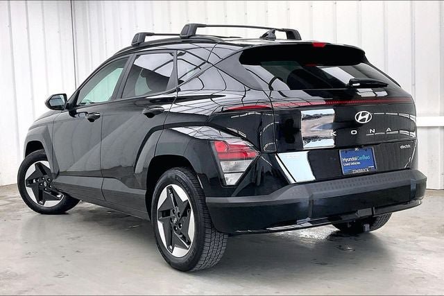 Certified 2024 Hyundai Kona SEL FWD image 11