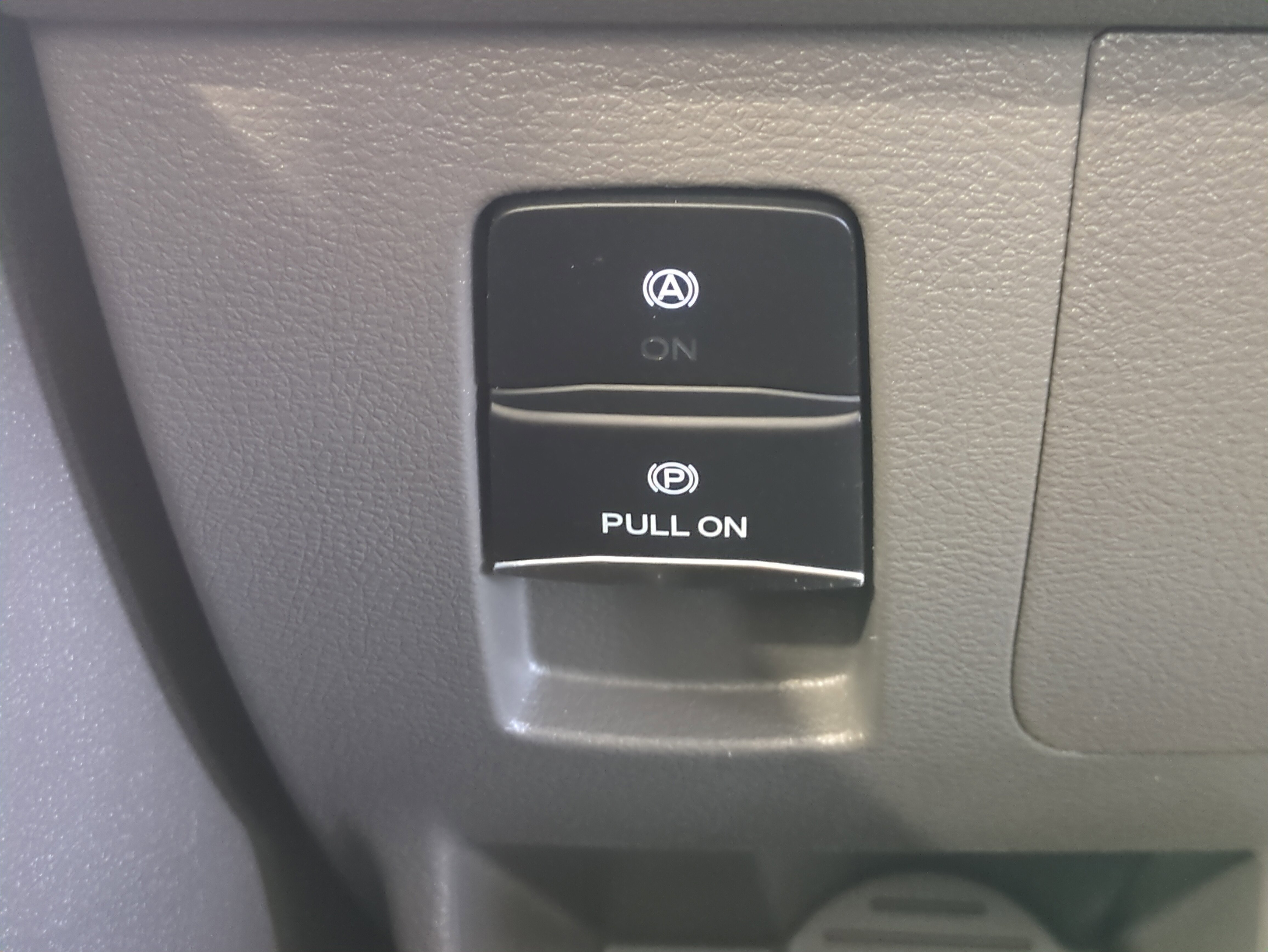 Used 2024 Ford Transit 350 XLT image 25