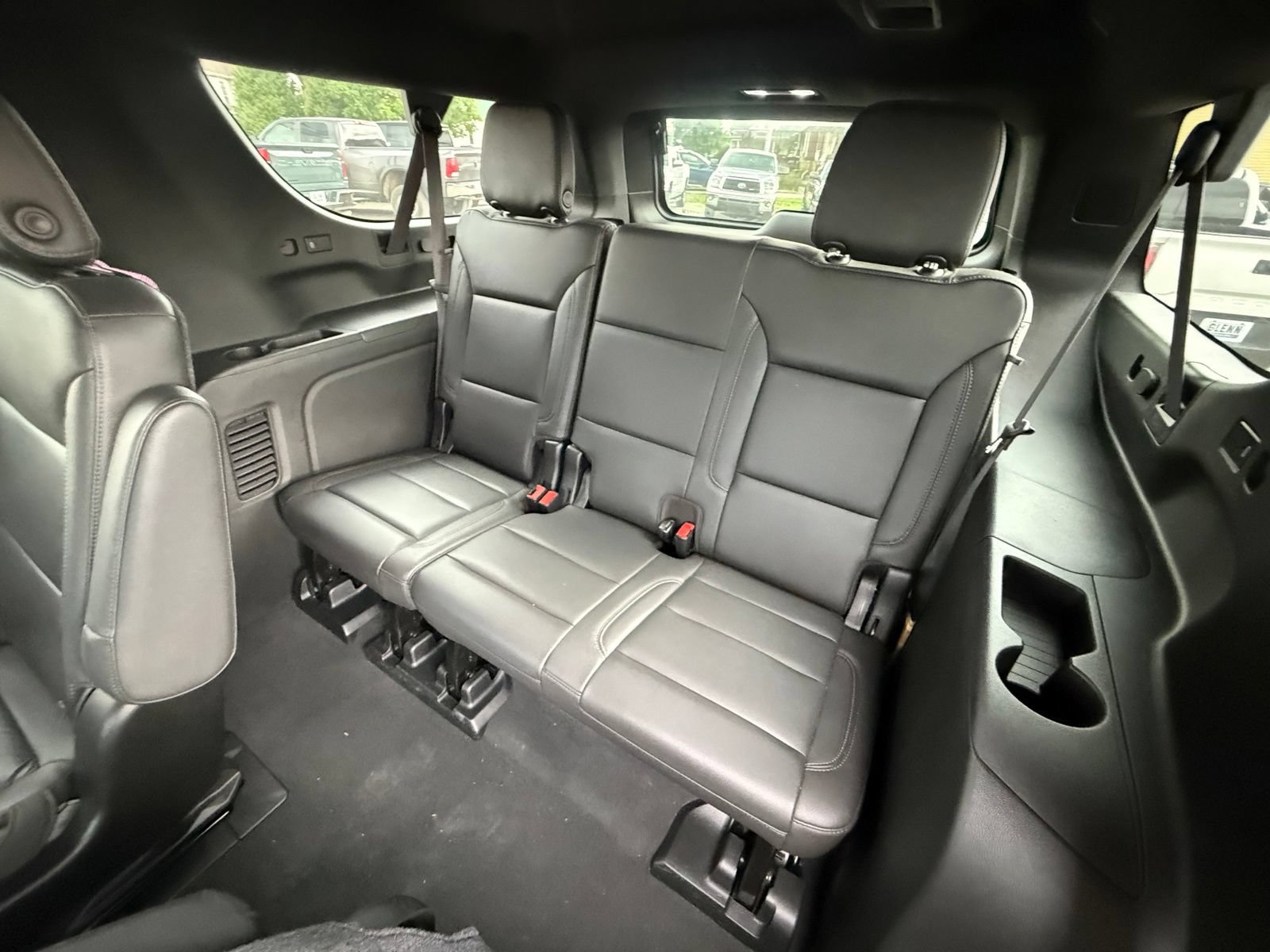 Used 2021 Chevrolet Suburban Z71 w/ Rear Media and Nav Package AWD/4WD image 24