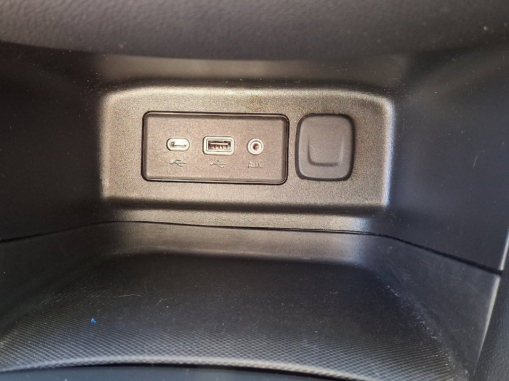 Used 2023 Chevrolet Equinox LT AWD/4WD image 29