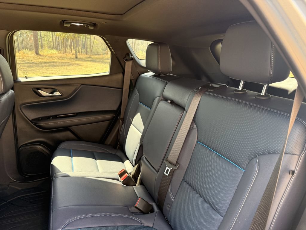 New 2025 Chevrolet Blazer RS w/ Driver Confidence II Package FWD image 30