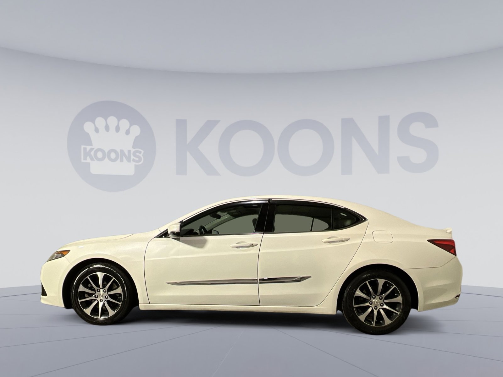 Used 2015 Acura TLX w/ Technology Package FWD image 13