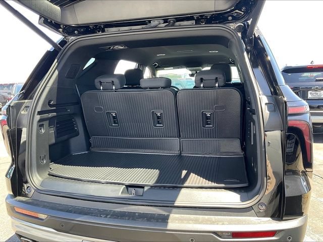 New 2026 Chevrolet Traverse LT w/ Driver Confidence Package FWD image 15