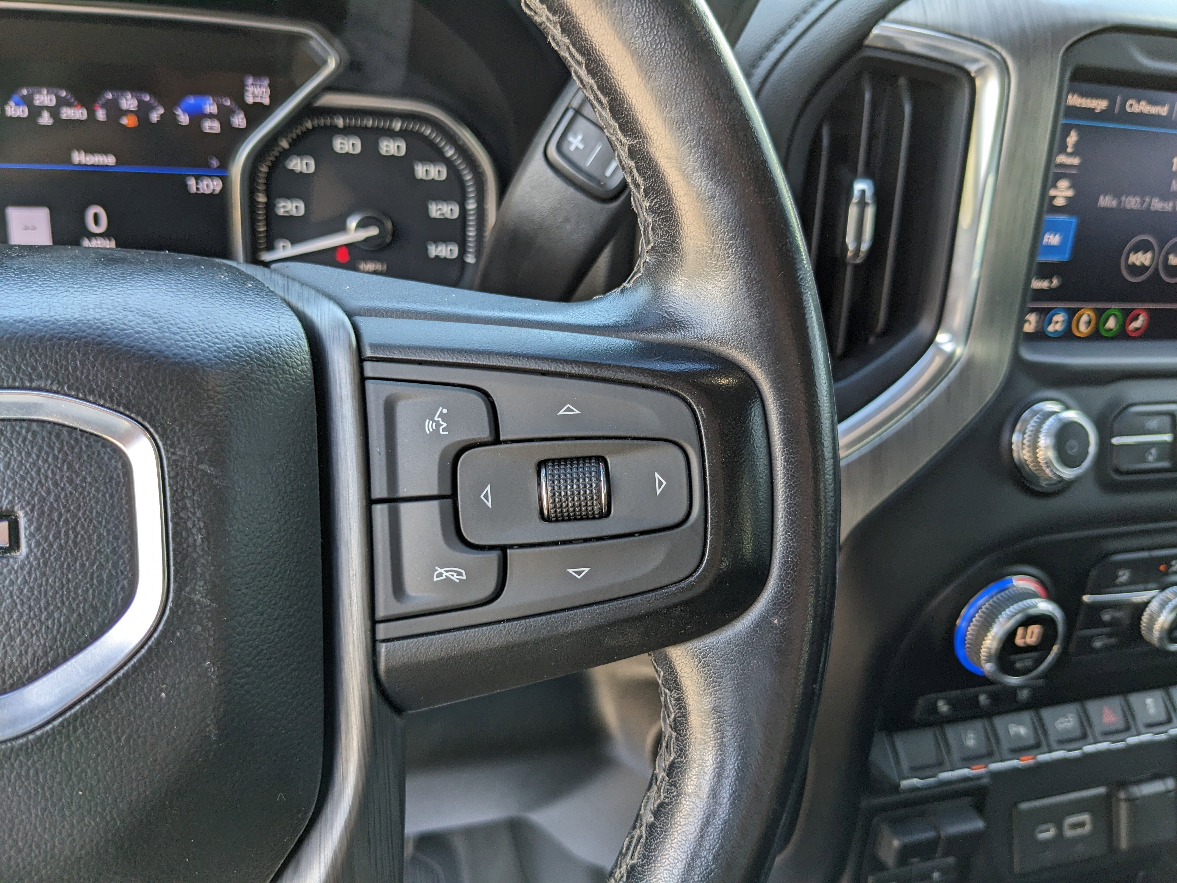 Used 2020 GMC Sierra 2500 Denali w/ Technology Package image 34