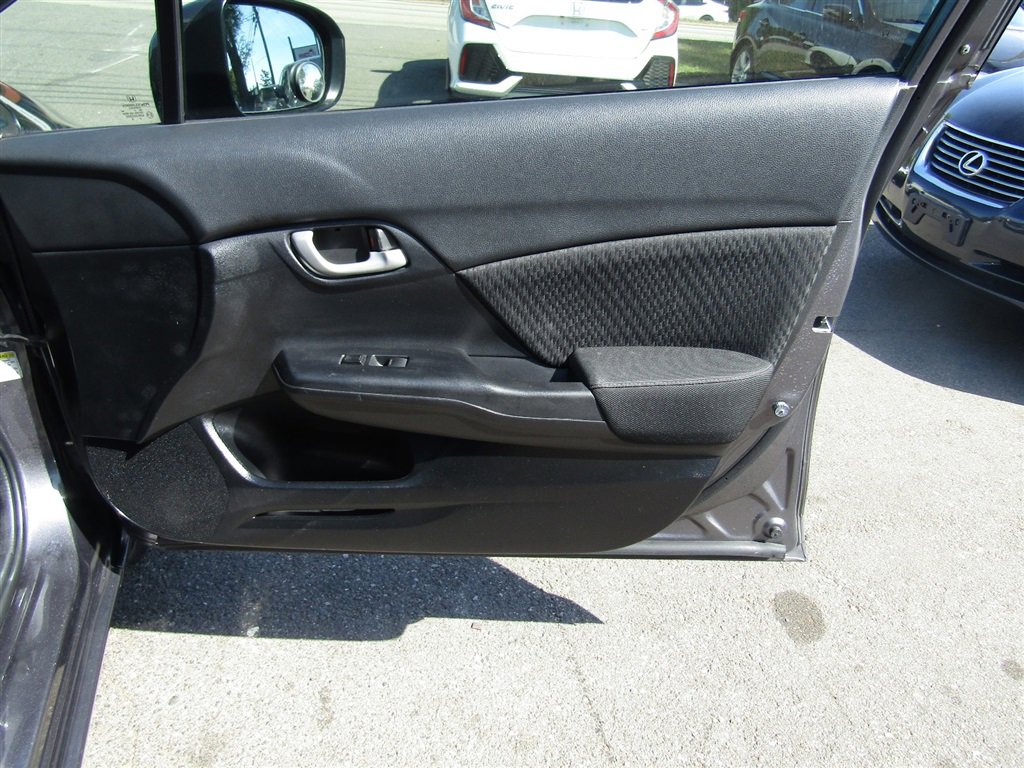 Used 2015 Honda Civic SE image 21