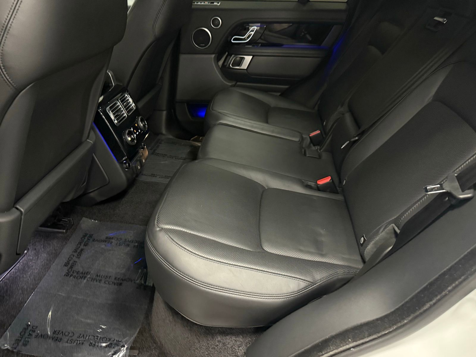 Used 2021 Land Rover Range Rover Westminster Edition image 40