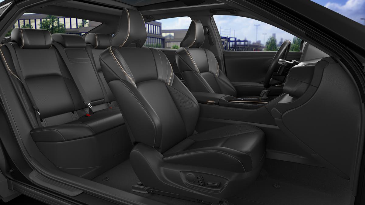 New 2026 Toyota Crown Platinum image 52