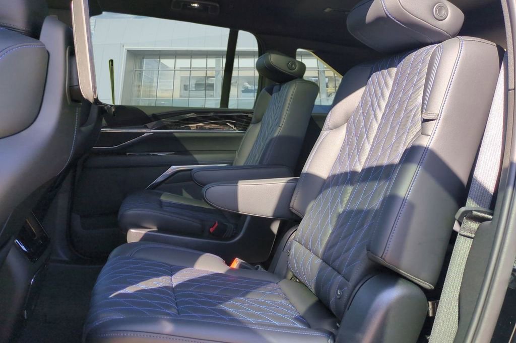 Used 2026 Cadillac Escalade IQ Sport 1 image 18