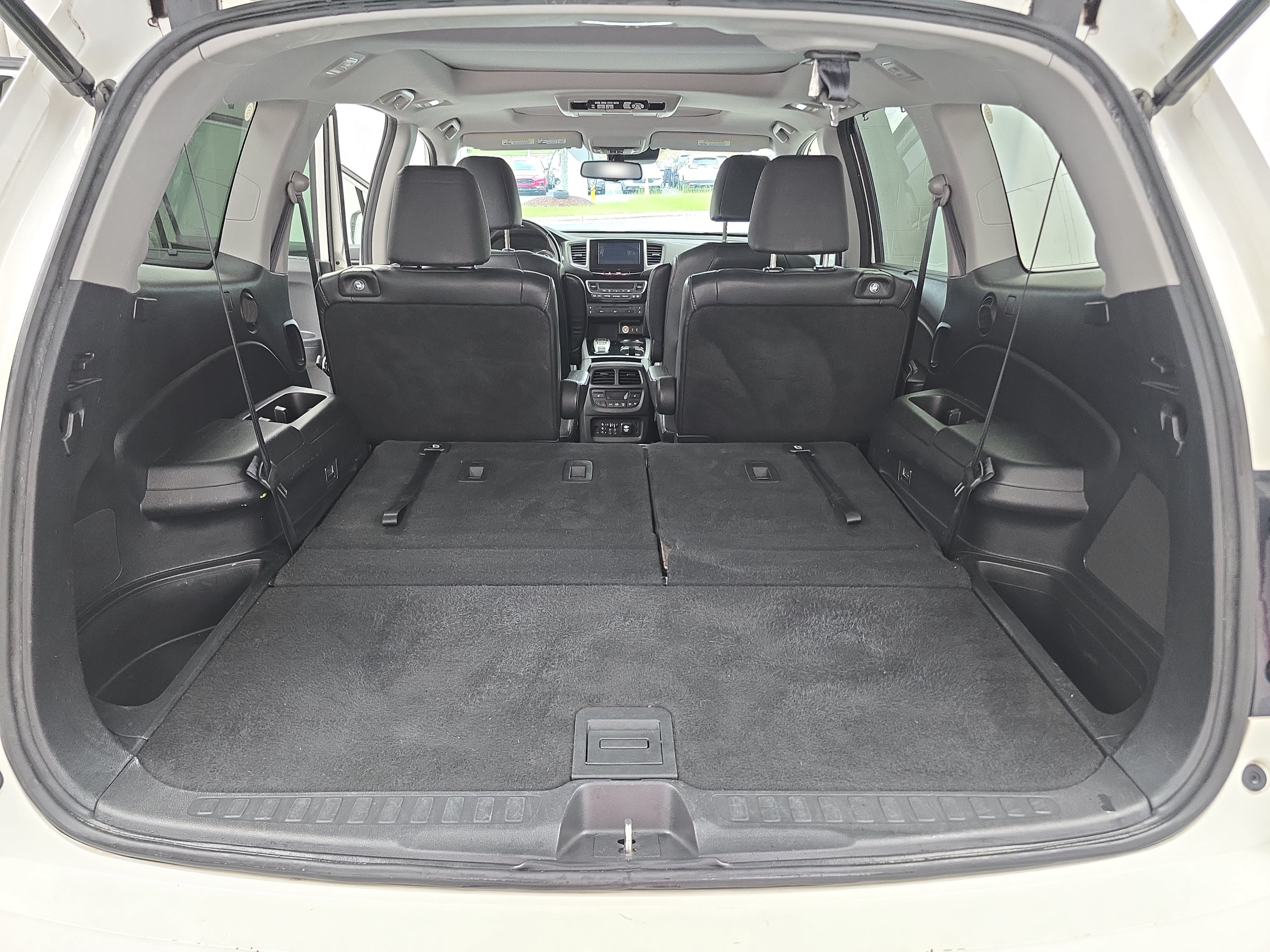 Used 2016 Honda Pilot Elite image 13