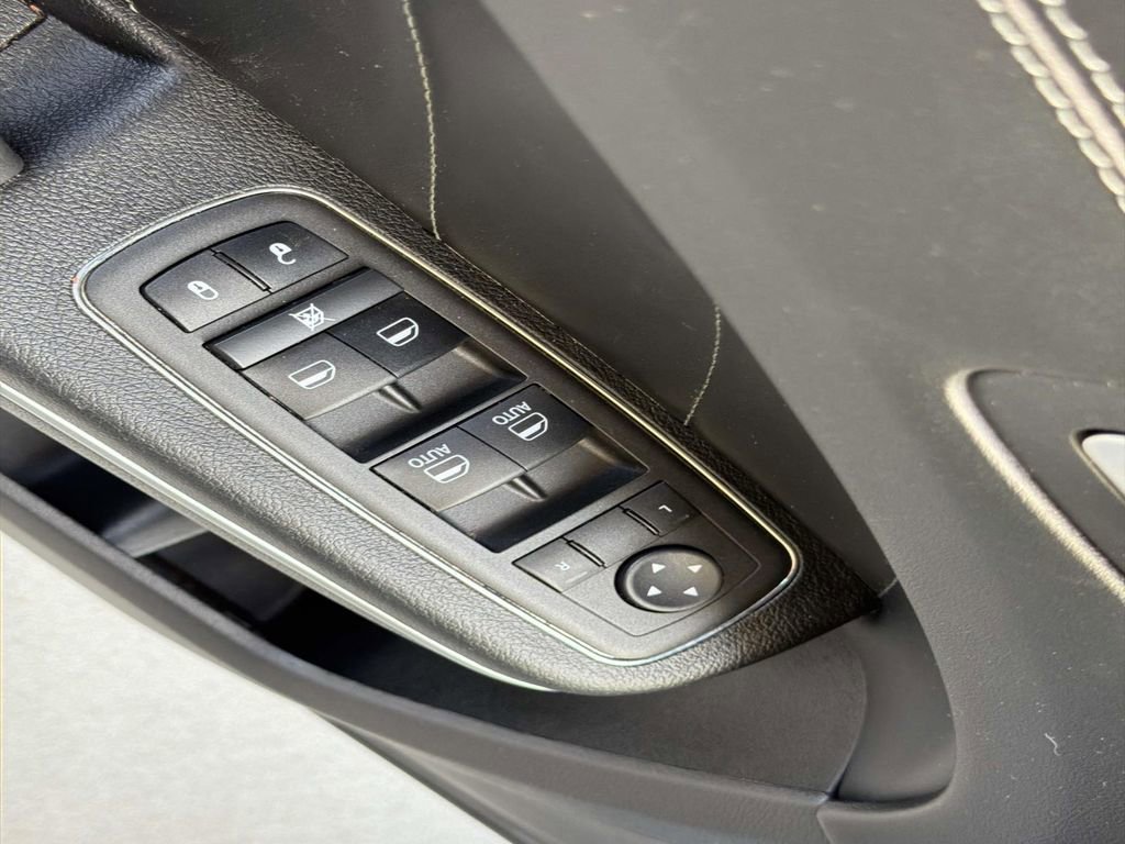 Used 2022 Dodge Charger Scat Pack image 18