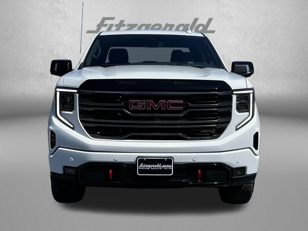 Used 2025 GMC Sierra 1500 AT4 AWD/4WD image 5
