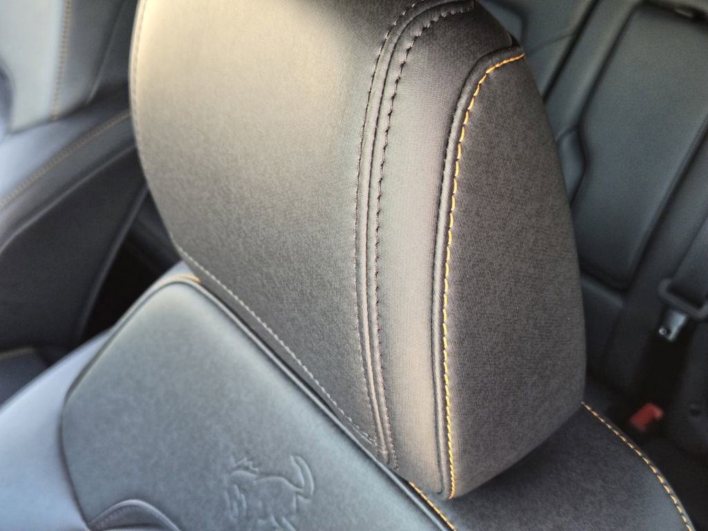 Used 2024 Ford Bronco Badlands image 16