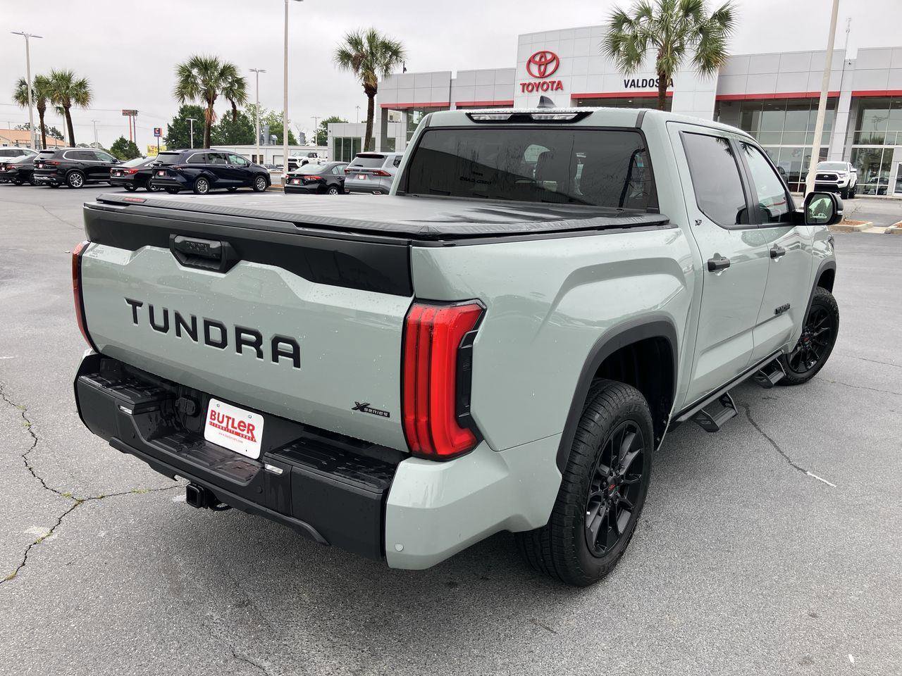 Used 2024 Toyota Tundra SR5 w/ SR5 Convenience Package RWD image 5