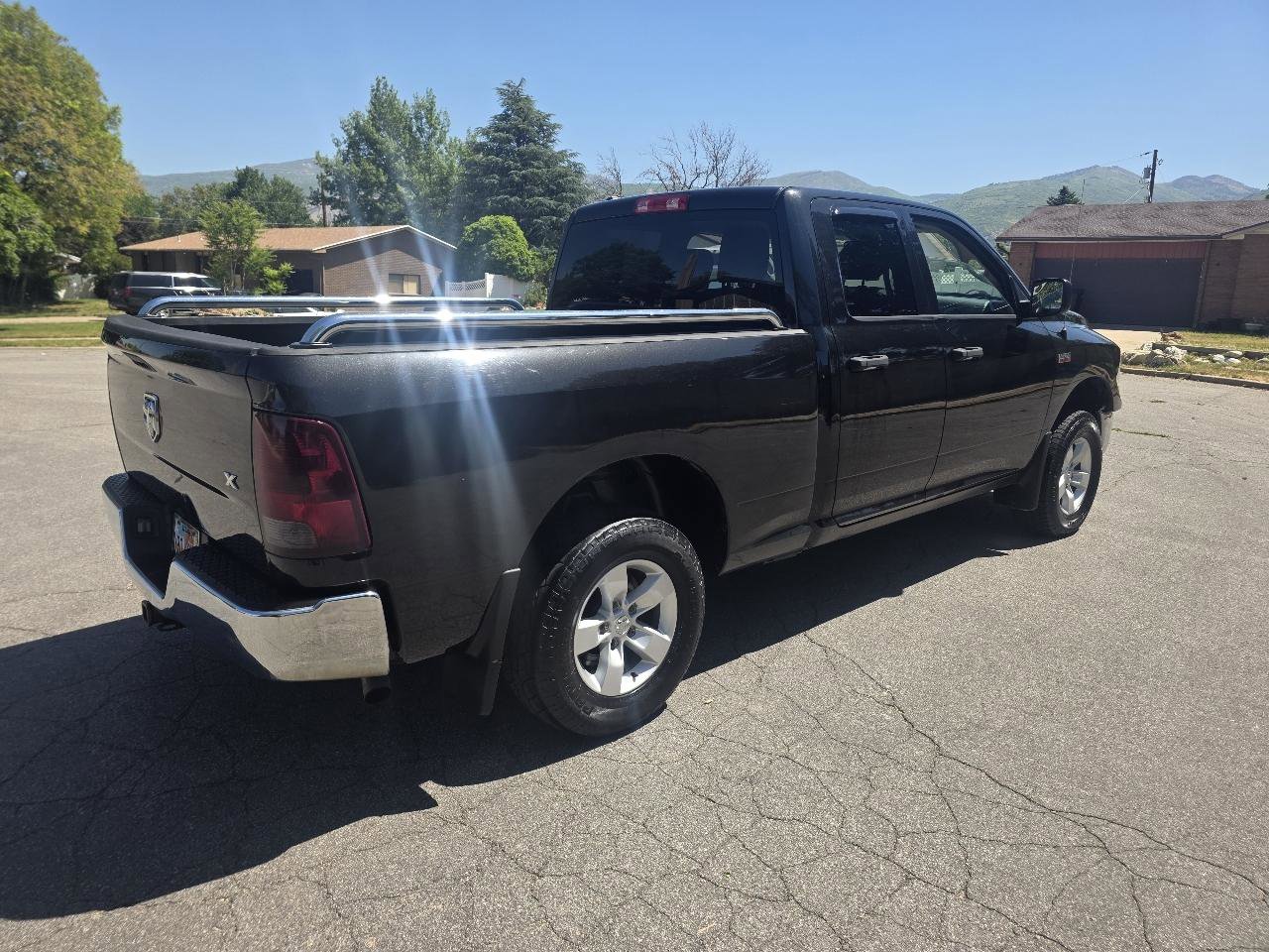 Used 2015 RAM 1500 ST w/ SXT Appearance Group AWD/4WD image 4