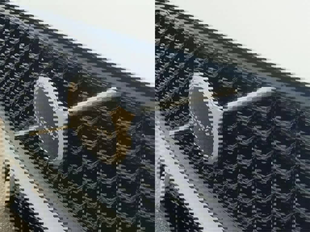 New 2025 Volvo XC60 T8 Core w/ Protection Package Premier image 10