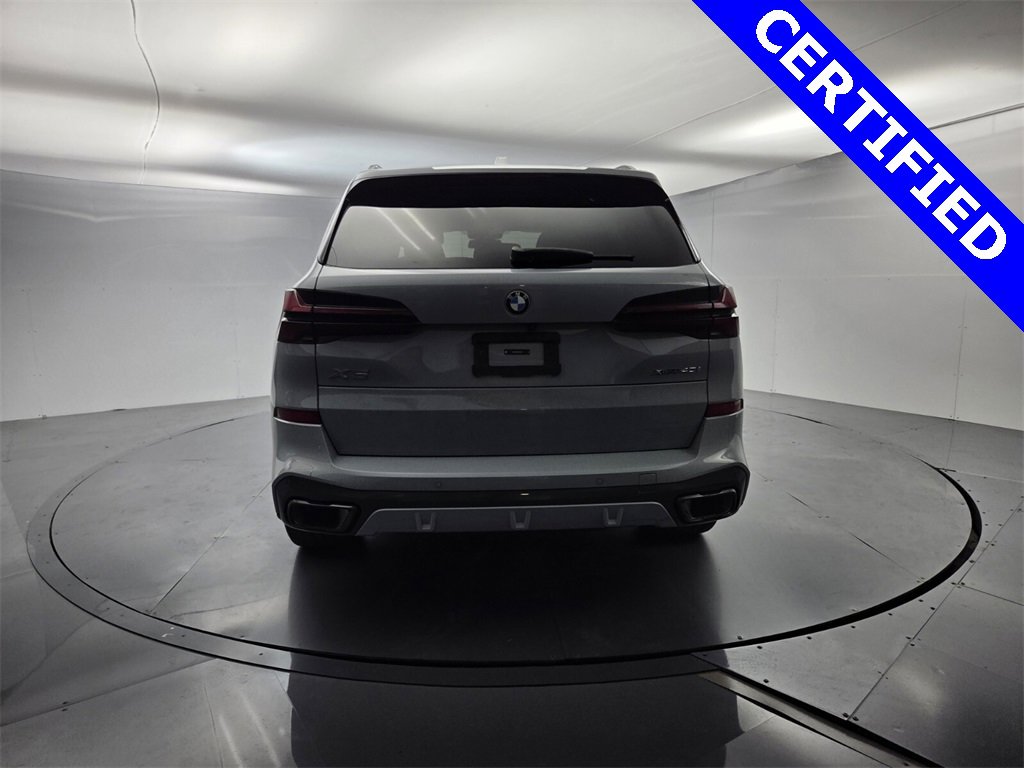 Used 2024 BMW X5 xDrive40i w/ M Sport Package image 7