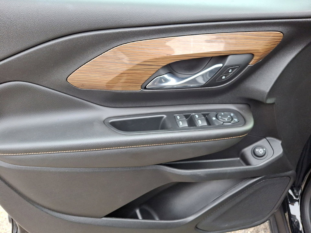 Certified 2021 GMC Terrain SLE w/ Driver Convenience Package image 10