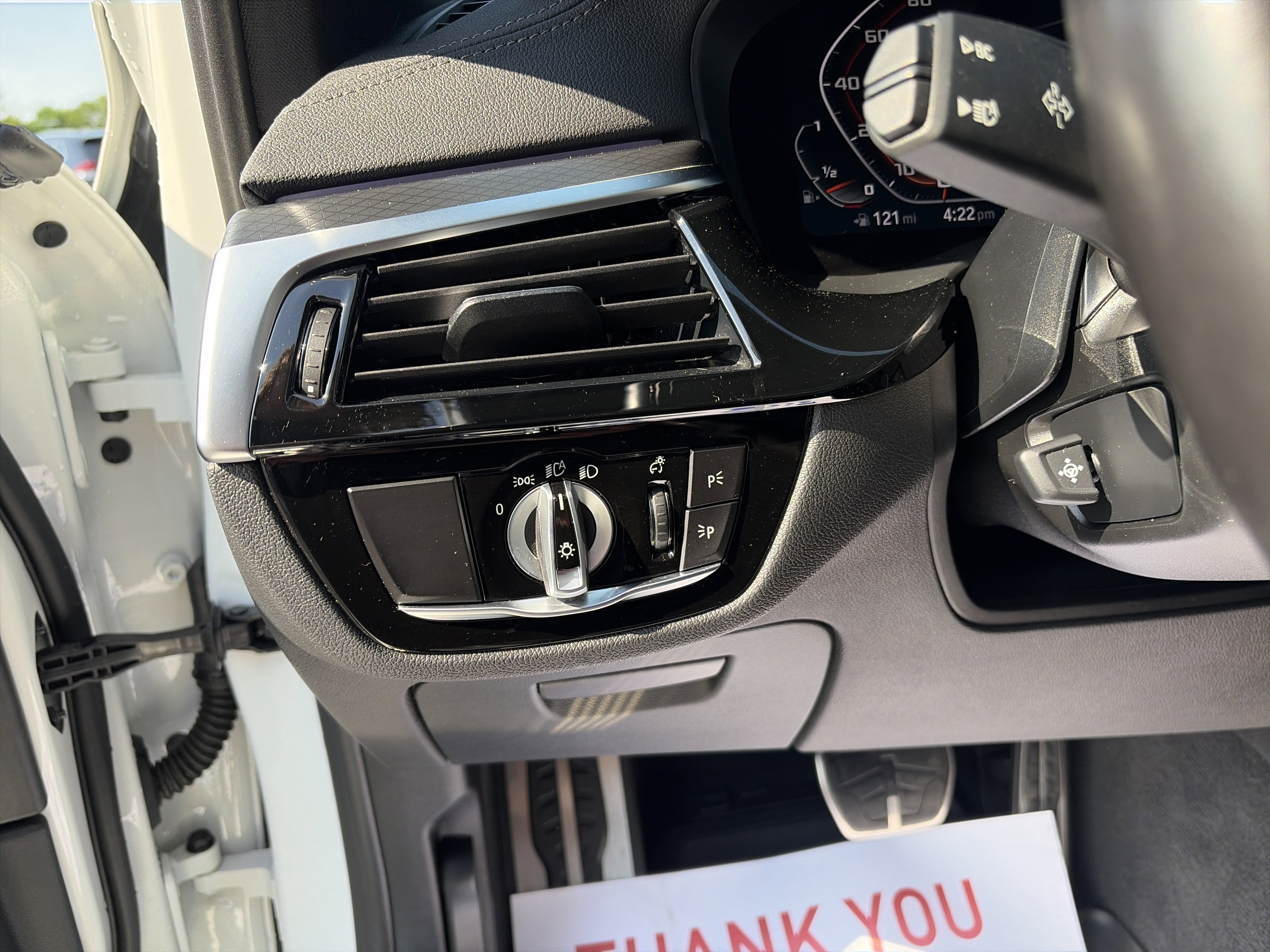 Used 2023 BMW M550i xDrive w/ Executive Package AWD/4WD image 28