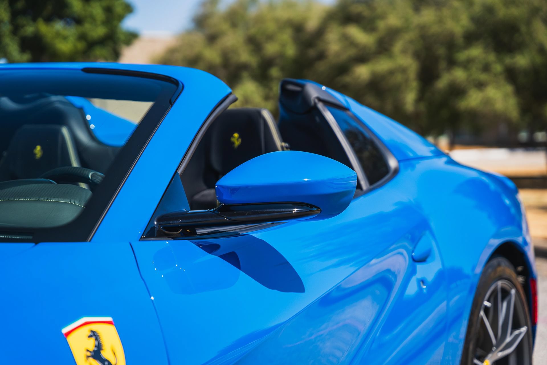 Used 2022 Ferrari 812 GTS RWD image 29