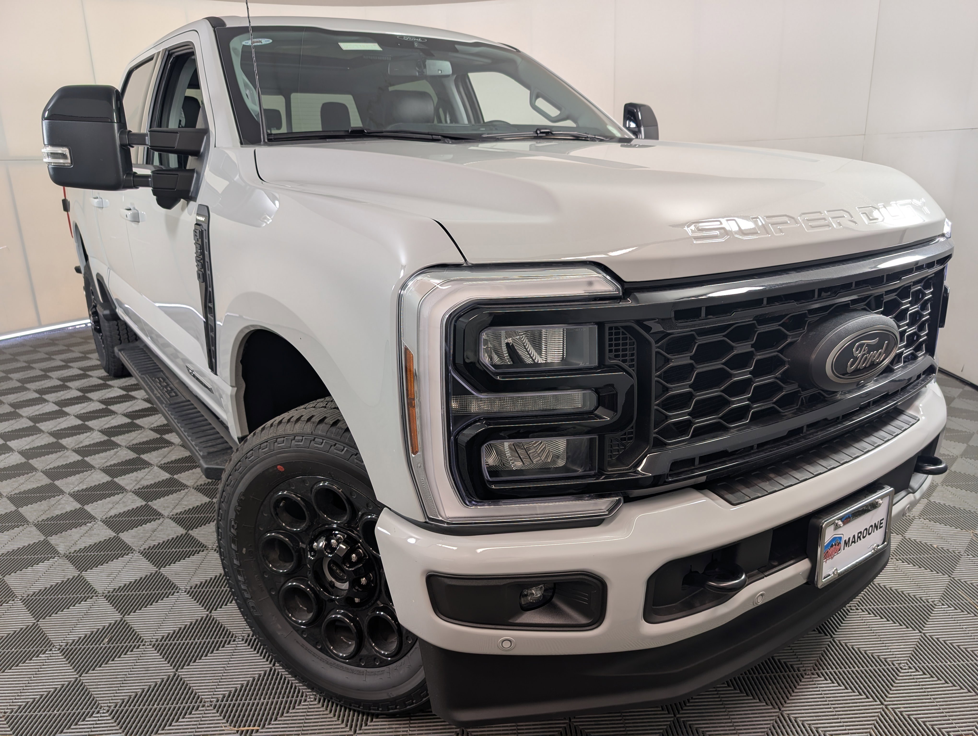 New 2025 Ford F350 Lariat w/ Lariat Ultimate Package image 1