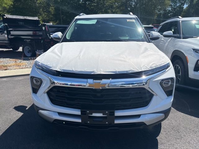 New 2026 Chevrolet TrailBlazer LT w/ Convenience Package image 2
