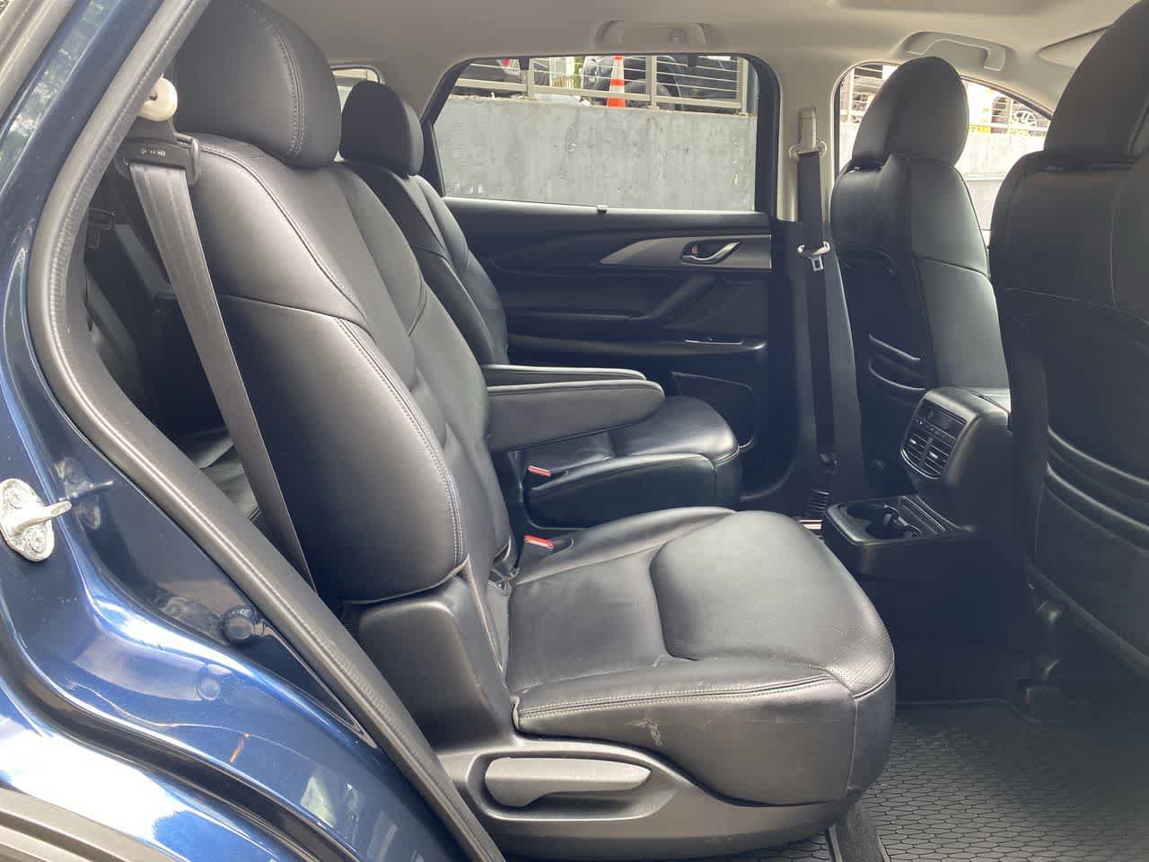 Used 2021 MAZDA CX-9 Touring w/ Touring Premium Package AWD/4WD image 18