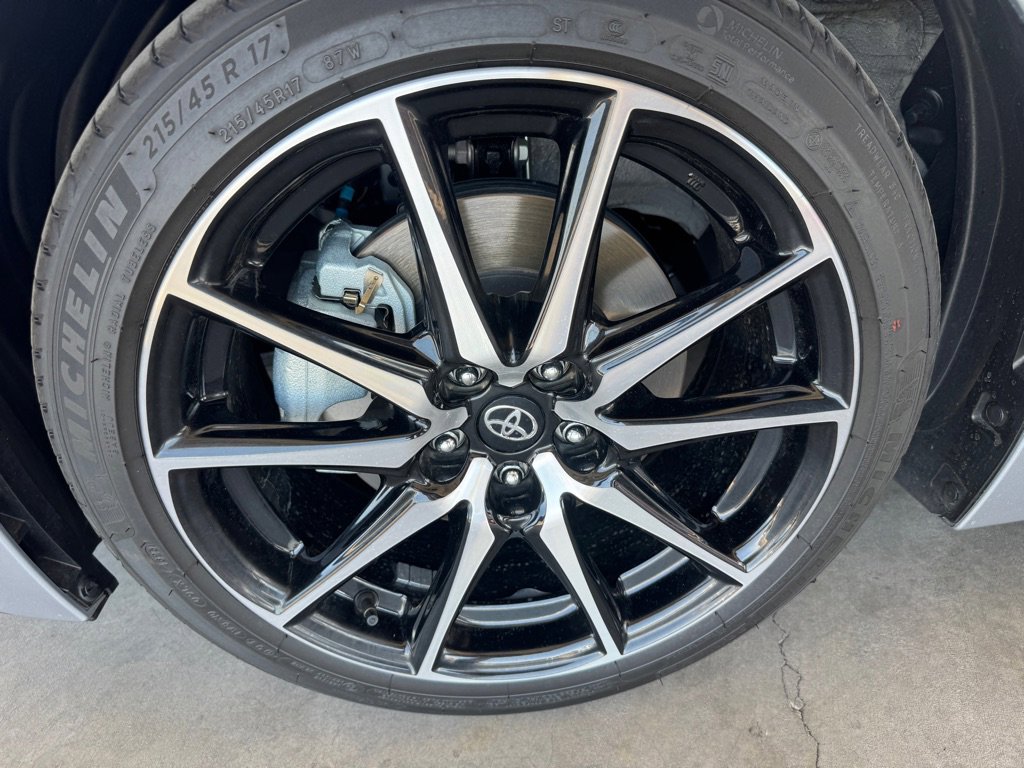 Used 2024 Toyota GR86 image 41