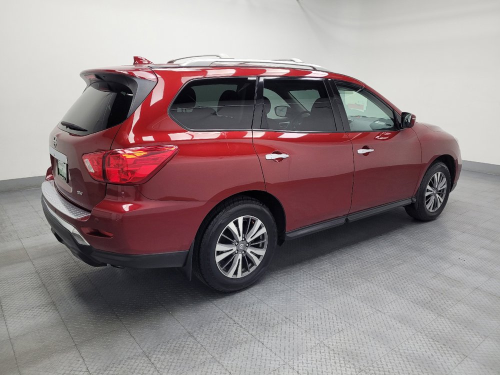 Used 2020 Nissan Pathfinder SV w/ Cargo Package FWD image 10