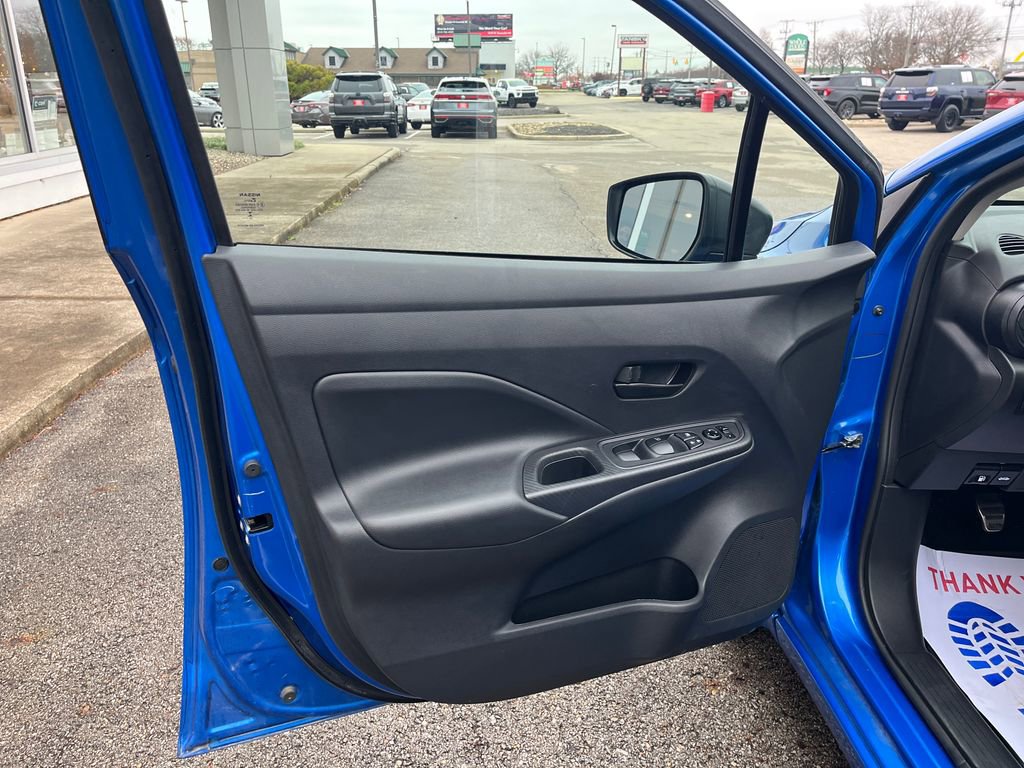 Used 2024 Nissan Versa S image 12