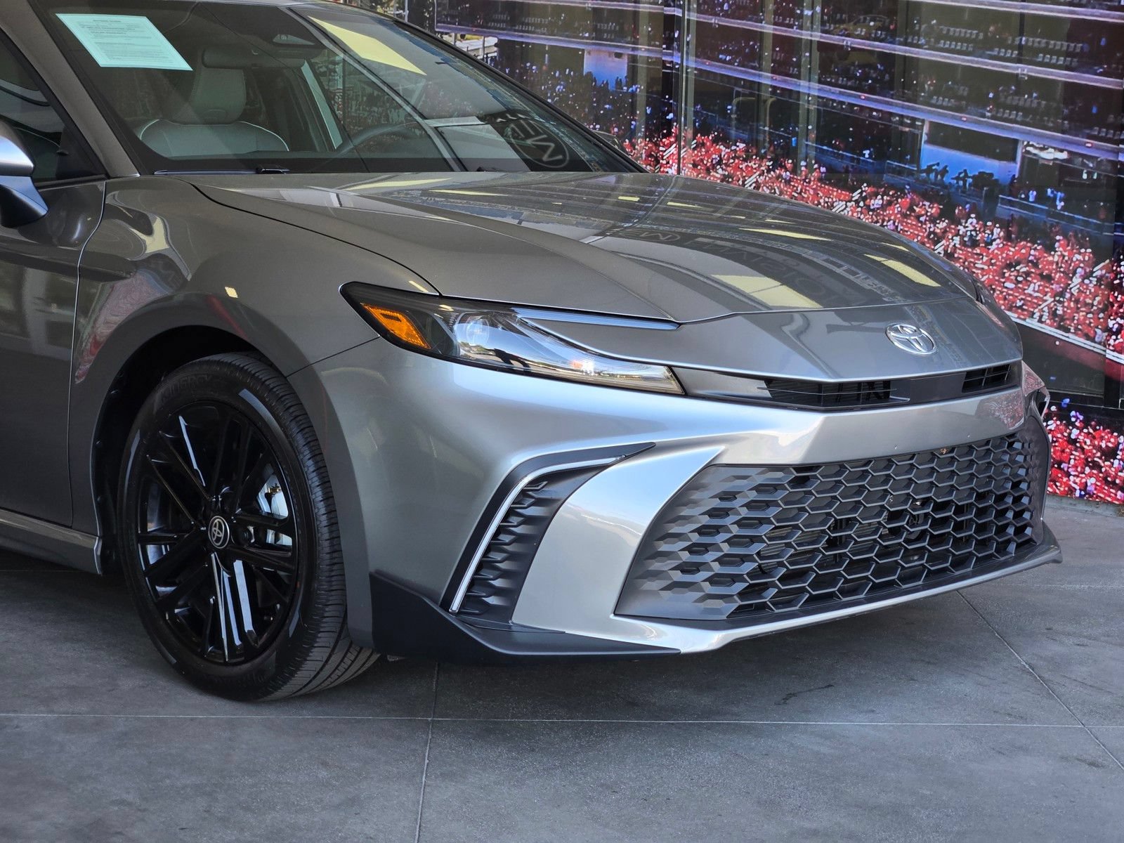 Used 2026 Toyota Camry SE FWD image 2