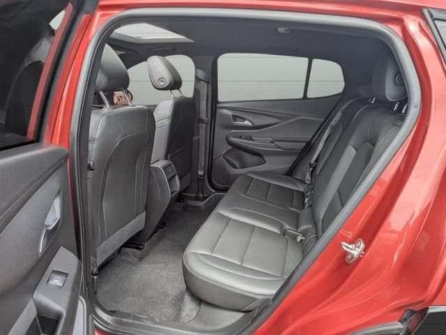 Used 2024 Buick Envista Sport Touring w/ Convenience I Package FWD image 30