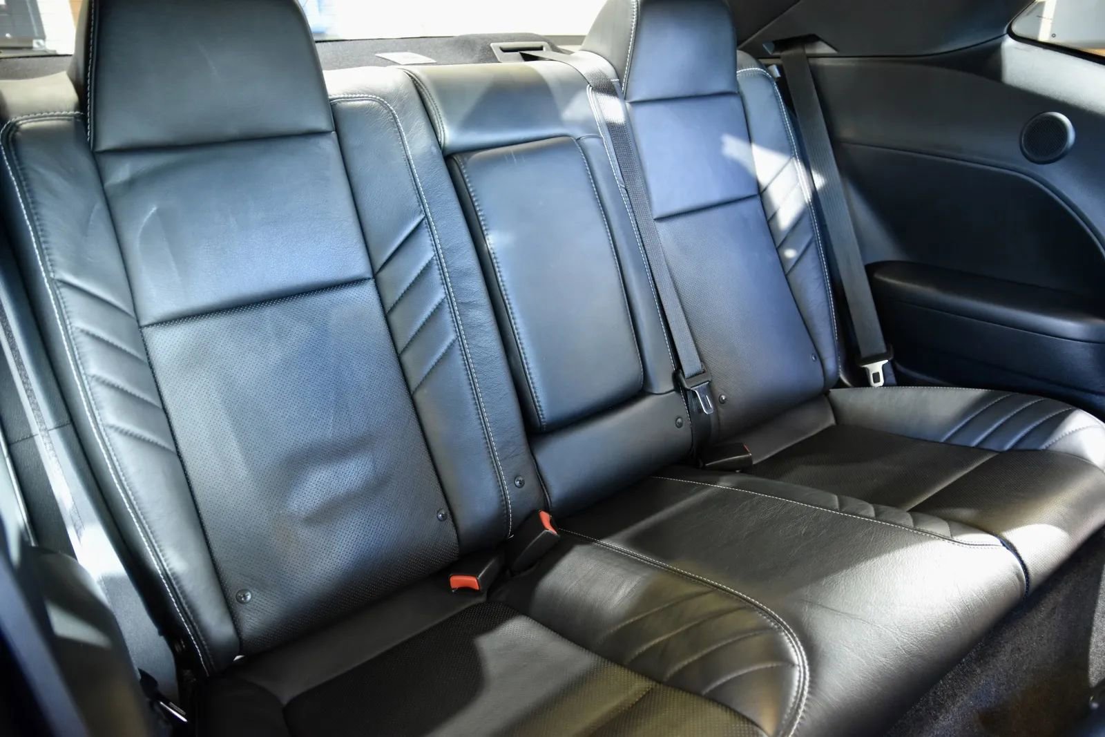 Used 2015 Dodge Challenger SRT Hellcat image 22