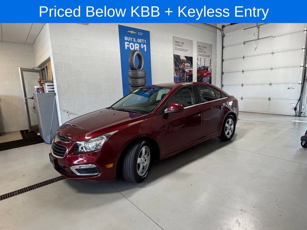 Used 2016 Chevrolet Cruze LT FWD image 3