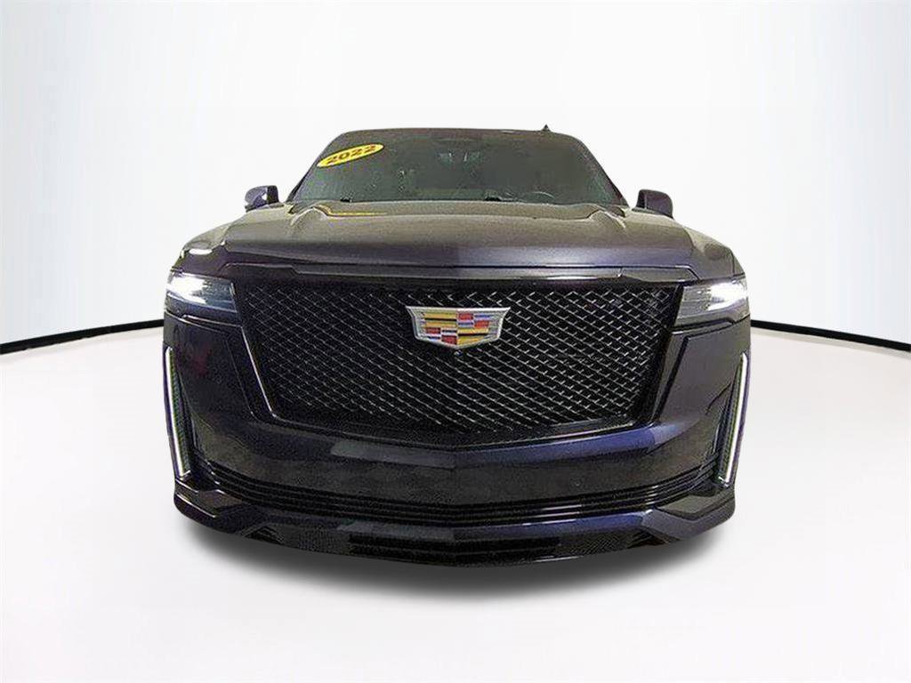 Used 2022 Cadillac Escalade ESV Sport Platinum image 3