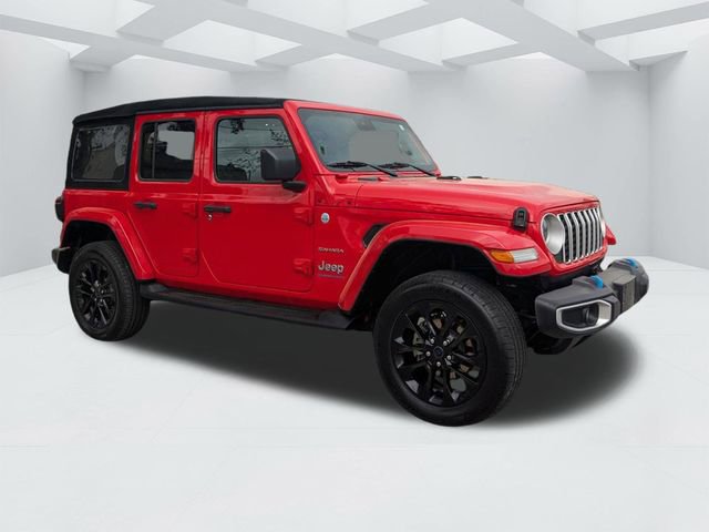 Used 2024 Jeep Wrangler Unlimited Sahara AWD/4WD image 2