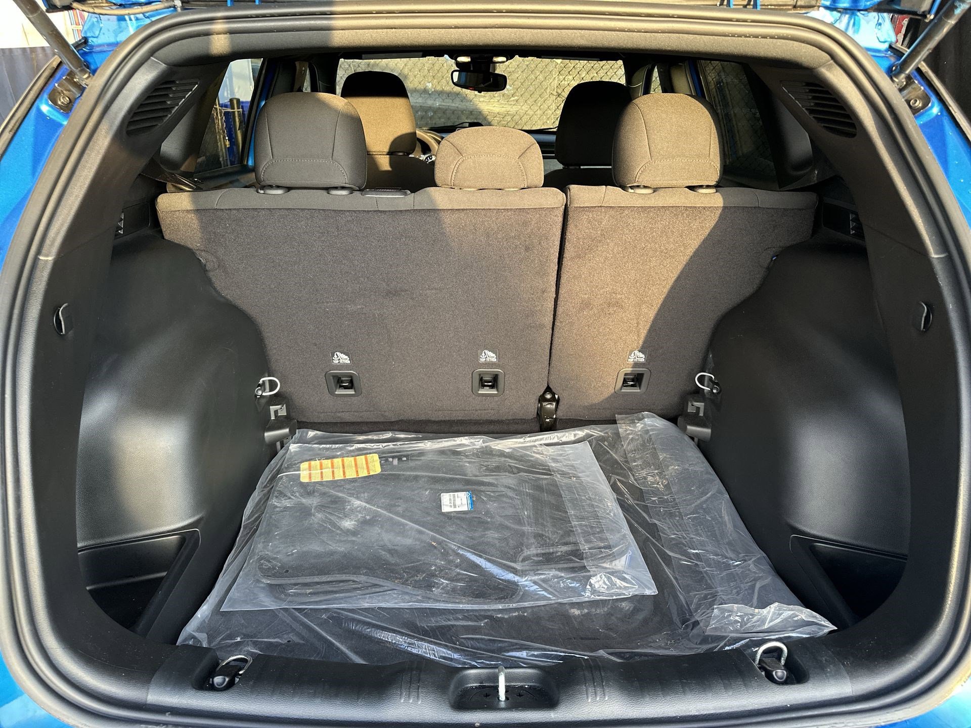 Used 2024 Jeep Compass Sport image 19