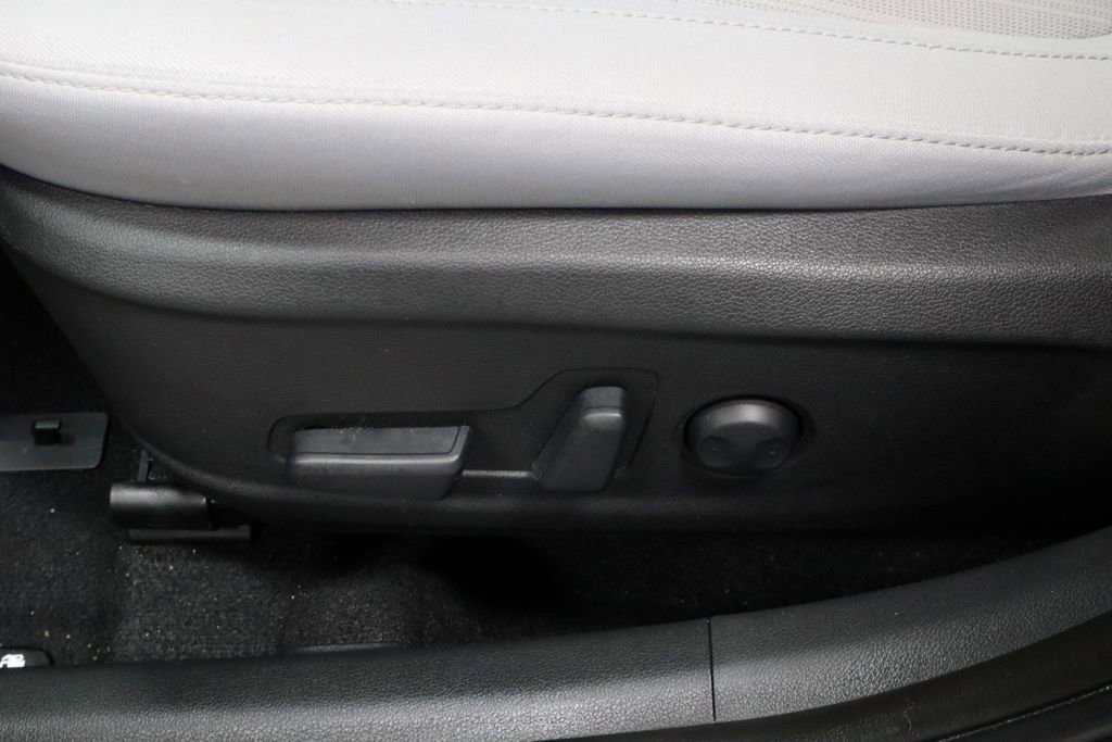 Used 2023 Hyundai Kona SEL w/ Convenience Package image 24