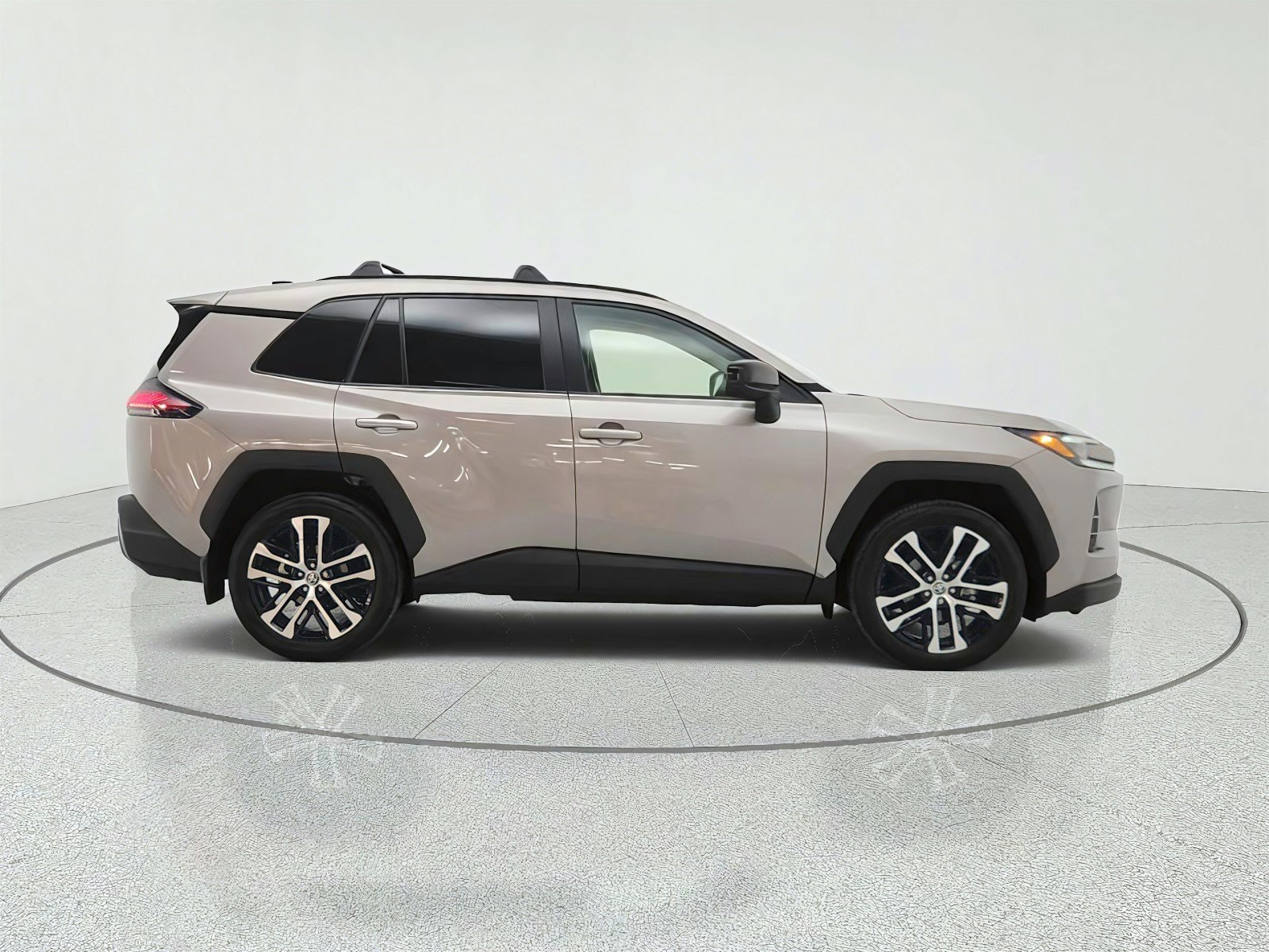 Used 2026 Toyota RAV4 Limited AWD/4WD image 4