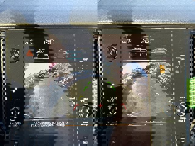 Used 2025 Subaru Outback Premium image 30