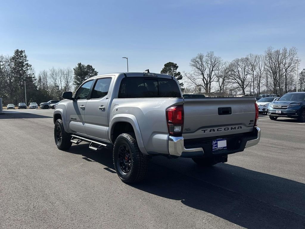 Used 2020 Toyota Tacoma SR5 image 23