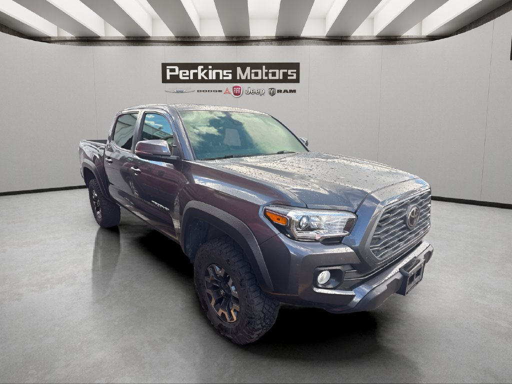 Used 2020 Toyota Tacoma TRD Off-Road w/ Technology Package AWD/4WD image 6