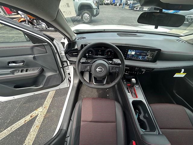New 2025 Nissan Kicks SR w/ SR Premium Package AWD/4WD image 24