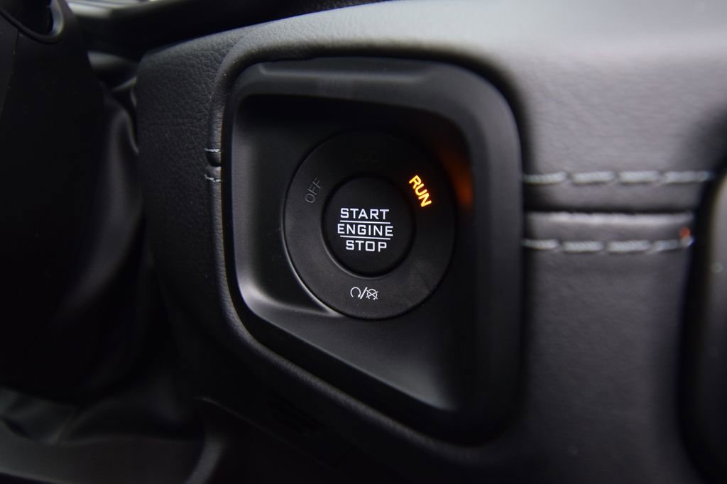 New 2025 Jeep Wrangler Unlimited Rubicon 392 image 29